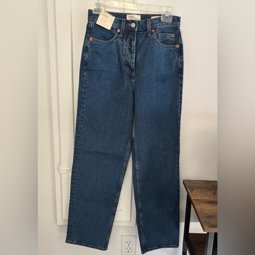 Universal Thread Highest Rise Straight
Denim Jeans Womens Blue SZ 4